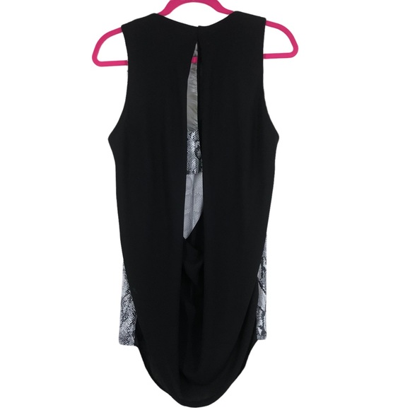 Python Snake Print Sleeveless, Backless Tunic Top, Super Soft Mixed Fabric SZ M - Picture 2 of 10